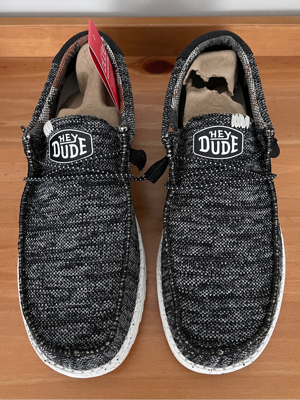NIB HEY DUDE WALLY STITCH WIDE